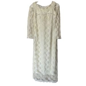 Vintage 70s Cream All Over Lace 3/4 Sleeve Wedding Dress Modest Floral Floral